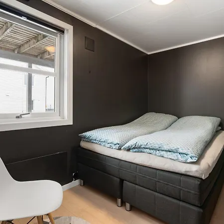 Central And Newly Renovated Apartment For Rent Tromso Exterior photo